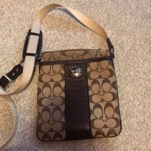 Coach crossbody purse